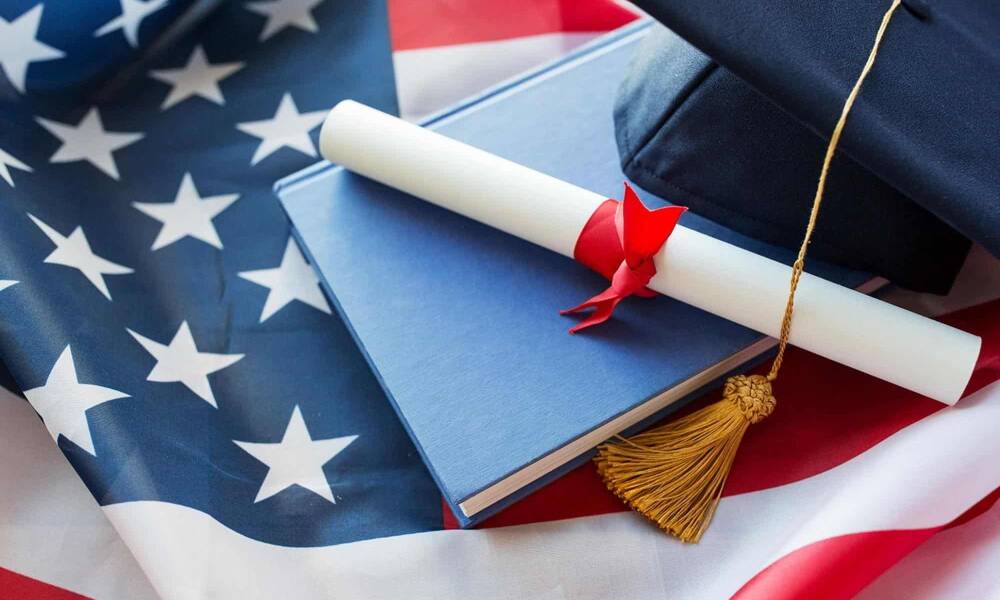 РЕЦЕНЗИЯ К КНИГЕ "ВСЁ О ПОСТУПЛЕНИИ В УНИВЕРСИТЕТЫ США: СЕКРЕТЫ И СОВЕТЫ" РЕЦЕНЗИЯ К КНИГЕ "ВСЁ О ПОСТУПЛЕНИИ В УНИВЕРСИТЕТЫ США: СЕКРЕТЫ И СОВЕТЫ"