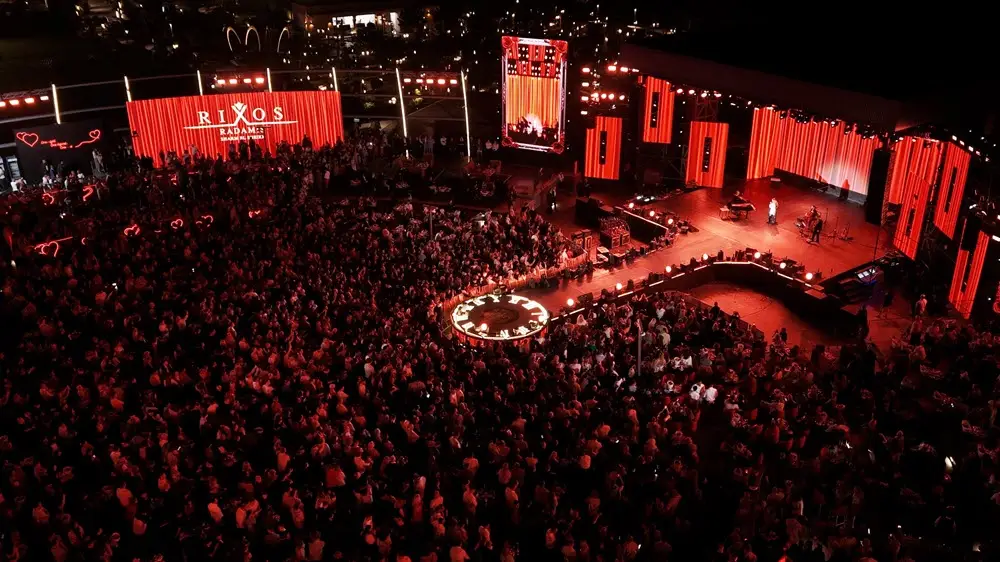 Лара Фабиан очаровала публику на грандиозном концерте ко Дню Святого Валентина в Rixos Radamis Sharm El Sheikh Лара Фабиан очаровала публику на грандиозном концерте ко Дню Святого Валентина в Rixos Radamis Sharm El Sheikh